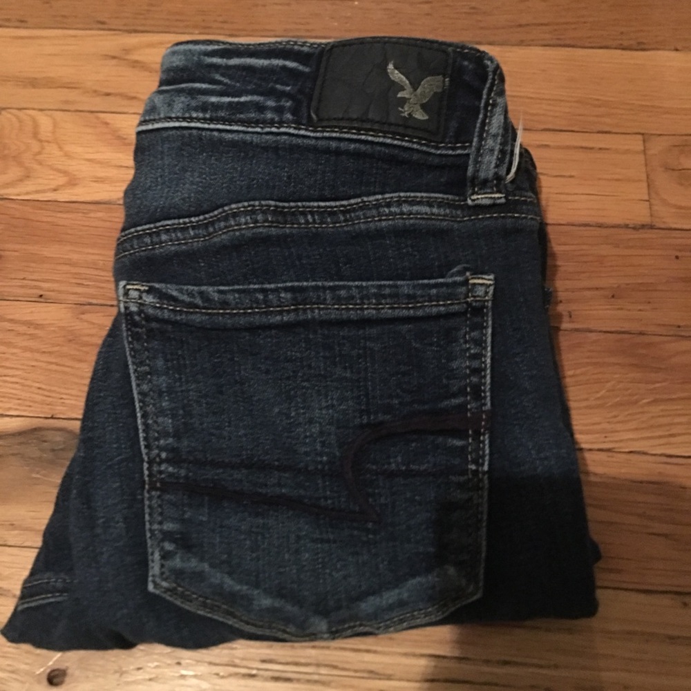 American Eagle skinny jeans 4 ❗️OFFERS❗️